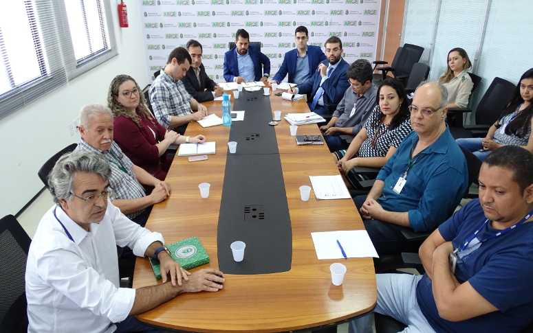 Arce transmitirá reuniões do conselho pelo youtube